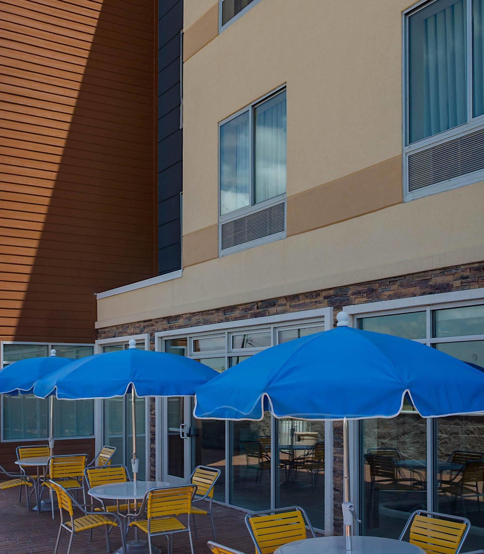 Fairfield Inn & Suites By Marriott Dallas West/I-30 Экстерьер фото